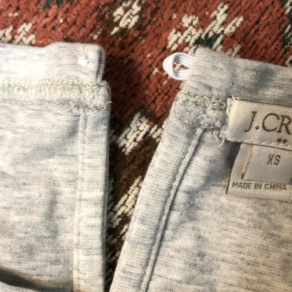 J. Crew Grey and White Peplum Ruffle Hem Tank Top - Picture 9 of 9